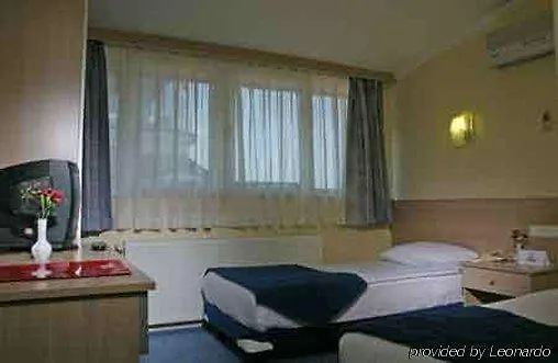 Hotel Olimpiyat Istanbul 3*,